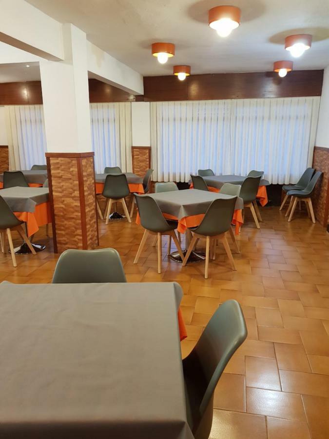 Hostal Rosi Laredo Eksteriør bilde